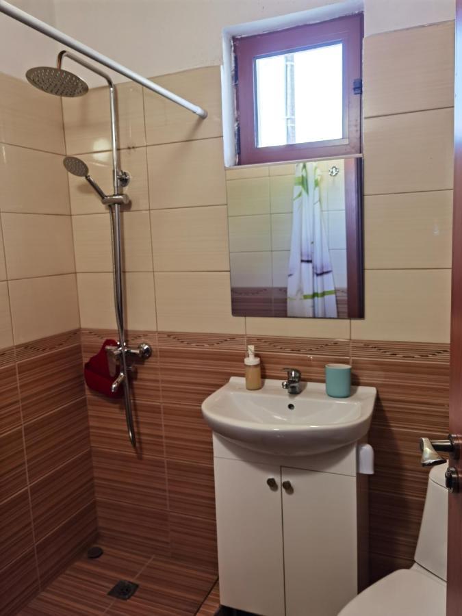 Guest House Yana Tarkaseni Kültér fotó
