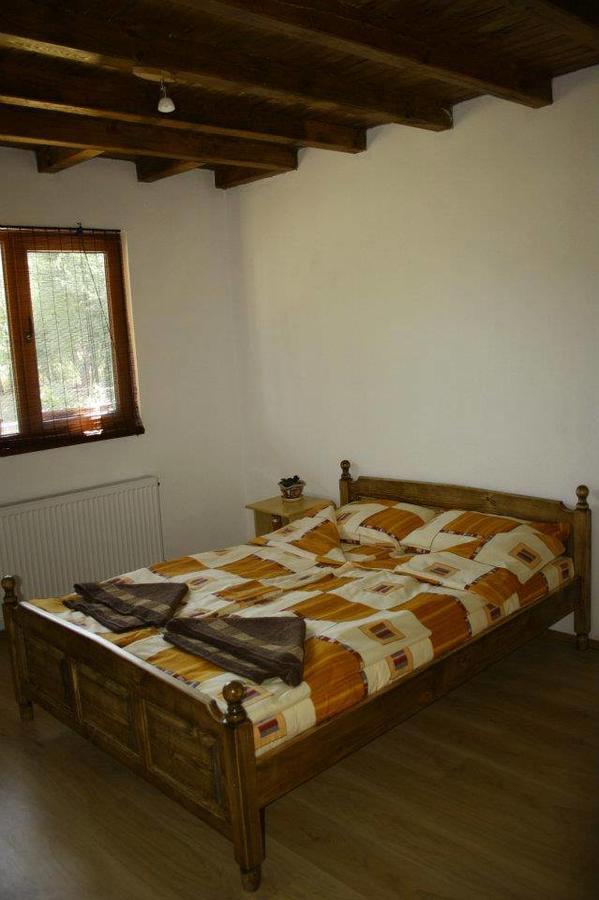 Guest House Yana Tarkaseni Kültér fotó