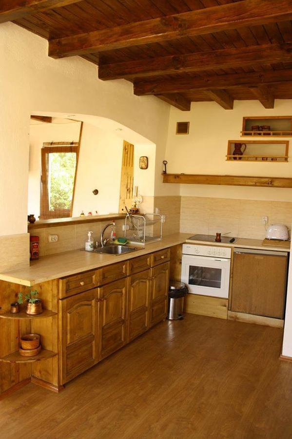 Guest House Yana Tarkaseni Kültér fotó