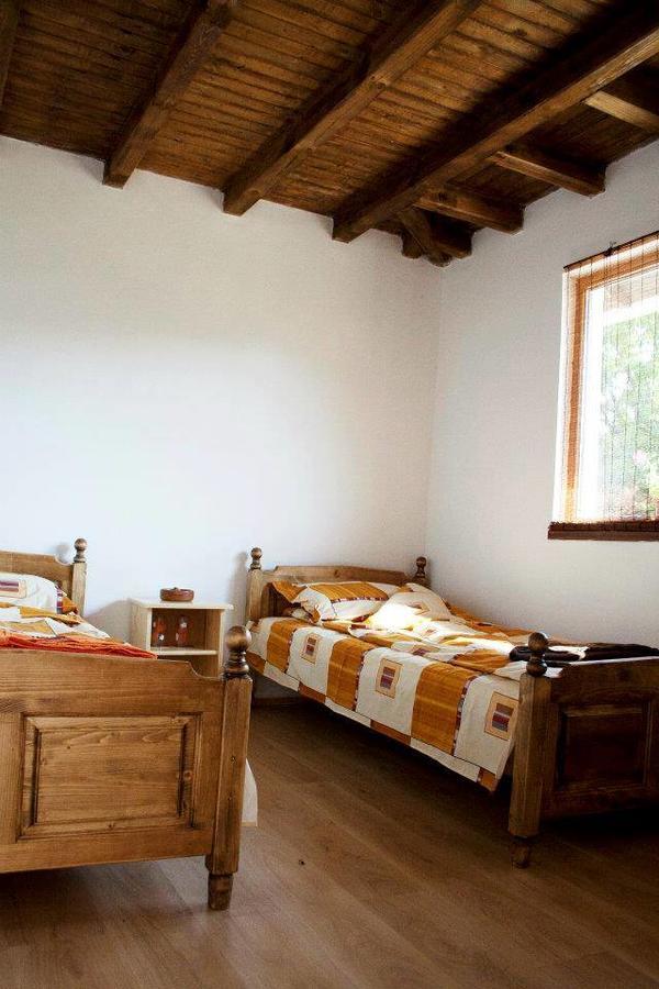 Guest House Yana Tarkaseni Kültér fotó